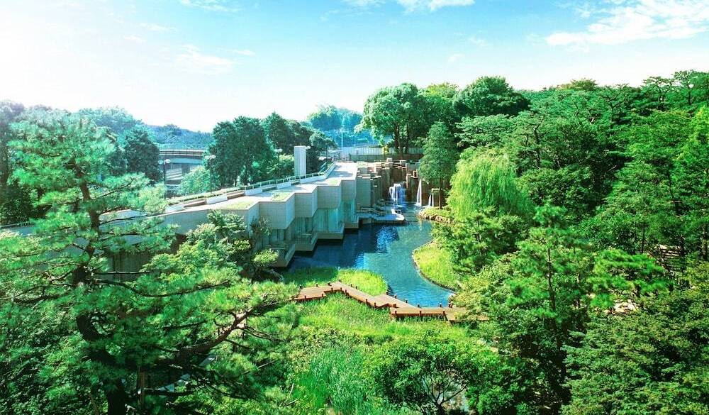 「御殿山庭園」で
心地よい散歩を / 1