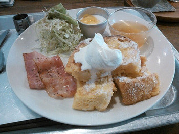 「喫茶めくる」料理 942798 フレンチトーストセット（780円）