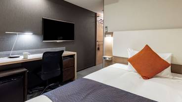客室 / 1