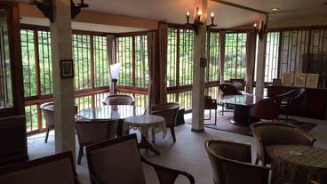 ロビーラウンジ / 2