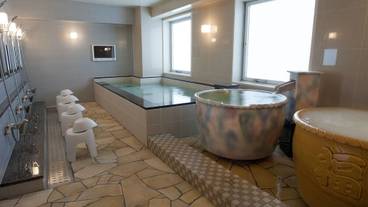 屋内スパ浴槽 / 1