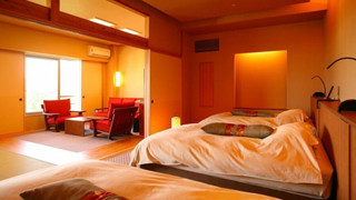 特別室(8畳+トリプル+リビング) 禁煙室