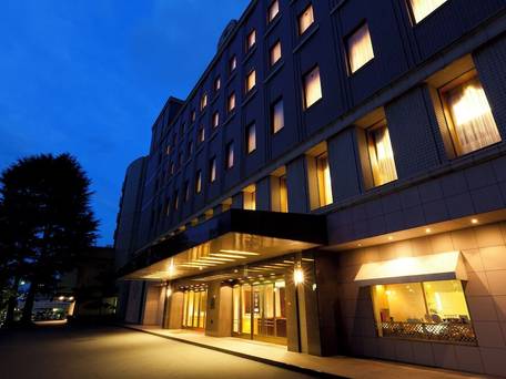 THE SAIHOKUKAN HOTEL（長野ホテル犀北館） / 3