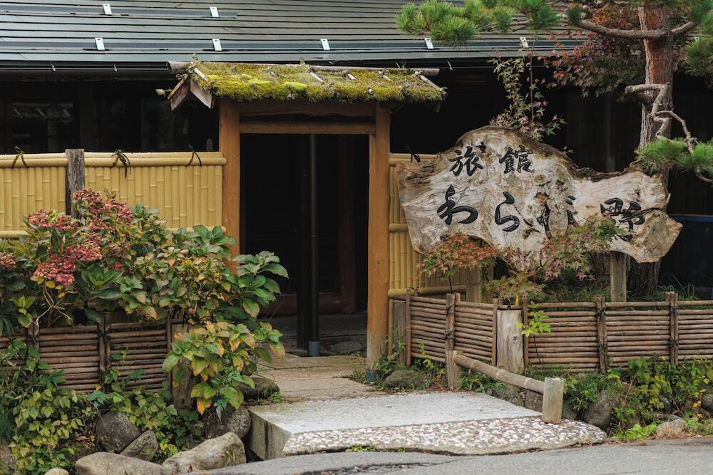 施設の正面