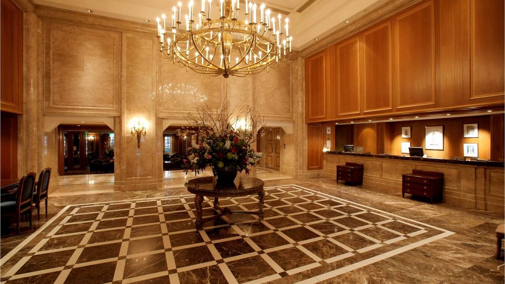 タワー館ロビー / 3