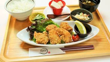 食事・飲み物 / 1