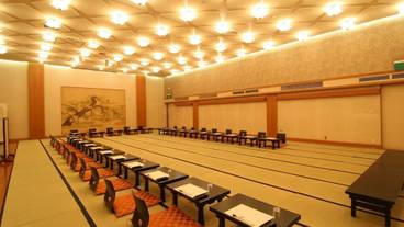 ボールルーム / 10