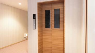 エレベーター / 1