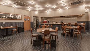 レストラン / 32