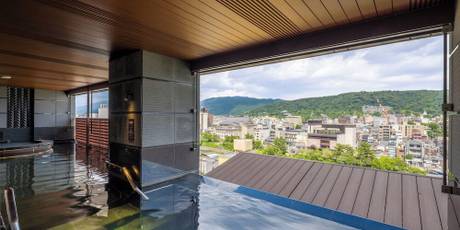 四条河原町温泉 空庭テラス京都