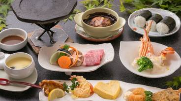 食事・飲み物 / 3