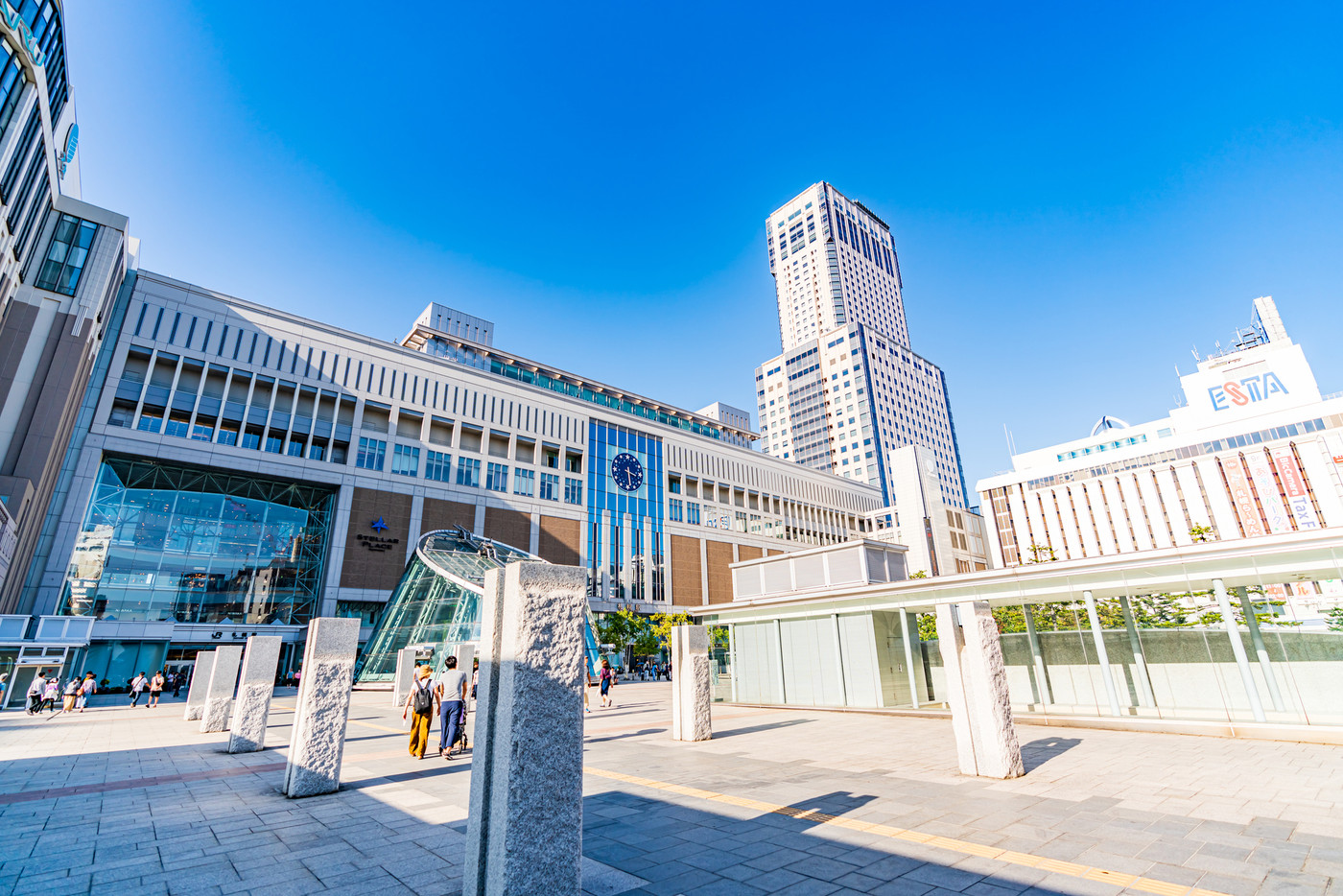 北海道の夏 札幌駅南口周辺の風景
