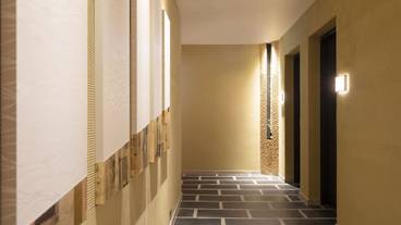 エレベーター / 1