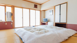 テラス付き和室10畳 (夕食付きの場合はBBQ) 禁煙