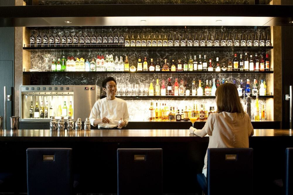 スカイツリーを間近に感じて世界中の銘酒で乾杯3716383