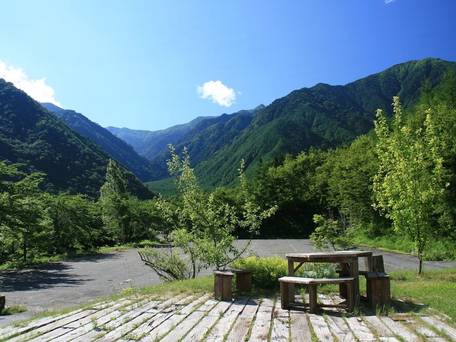 高原の小さなホテル ヒルトップ / 3