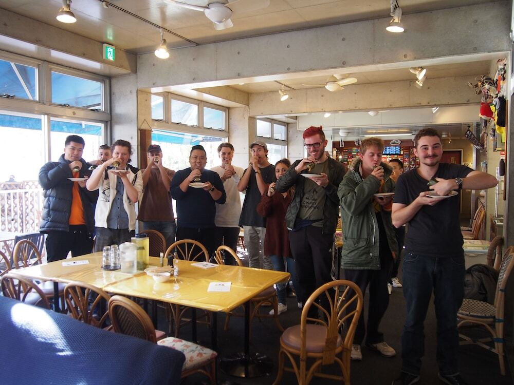 ロビーラウンジ