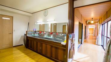 施設内の設備 / 1