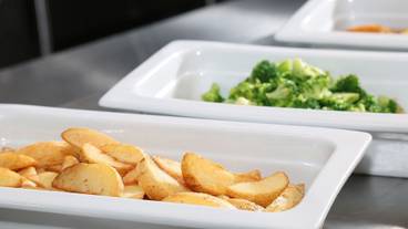 食事・飲み物 / 7