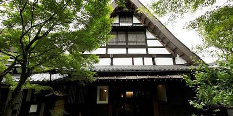 湯谷温泉 合掌造りの宿 はづ合掌