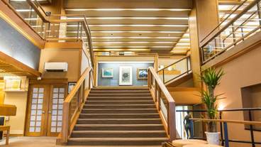 内部エントランス / 2