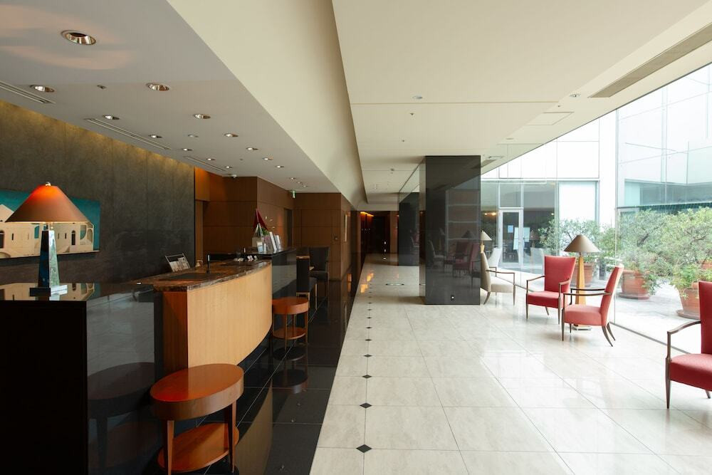 中庭の緑に癒されて♪落ち着いた雰囲気のなかでゆったりと4284867