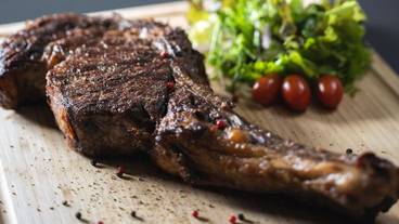 食事・飲み物 / 1