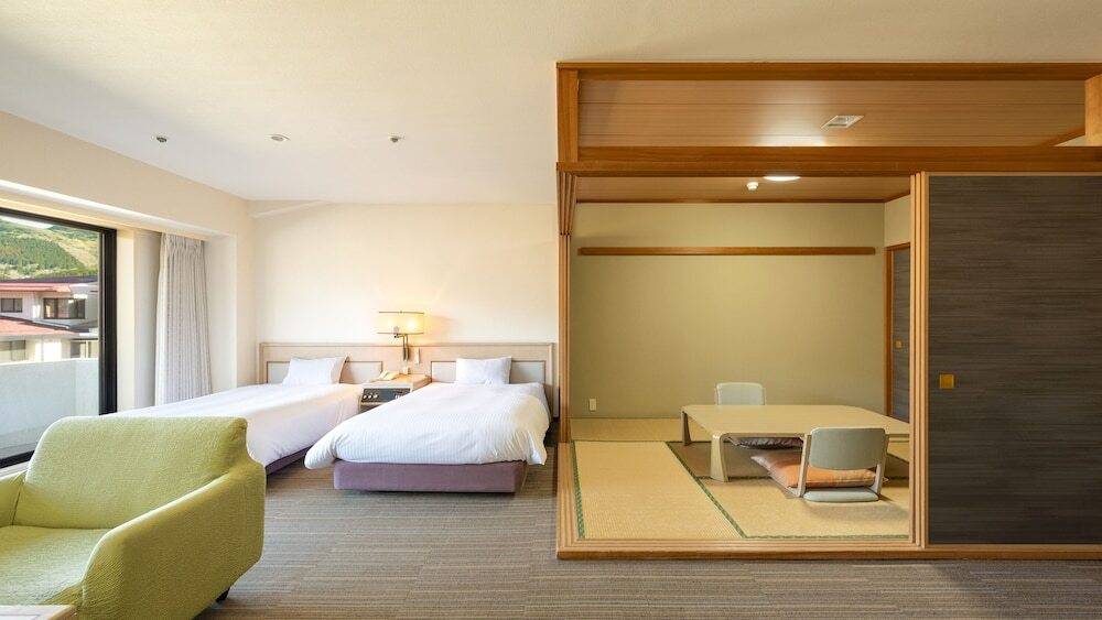 和洋室(北館) / 2