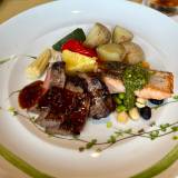 Captain's Grill and Bar(キャプテンズグリルアンドバー)