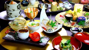 食事・飲み物 / 10