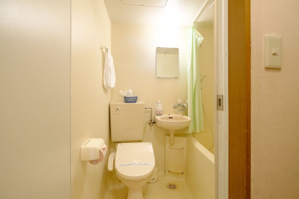 バスルームのシャワー