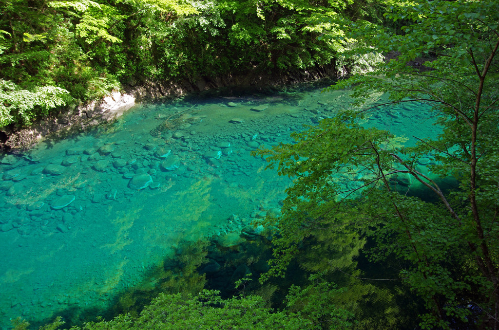 神奈川の絶景スポット「ユーシン渓谷」って？761237