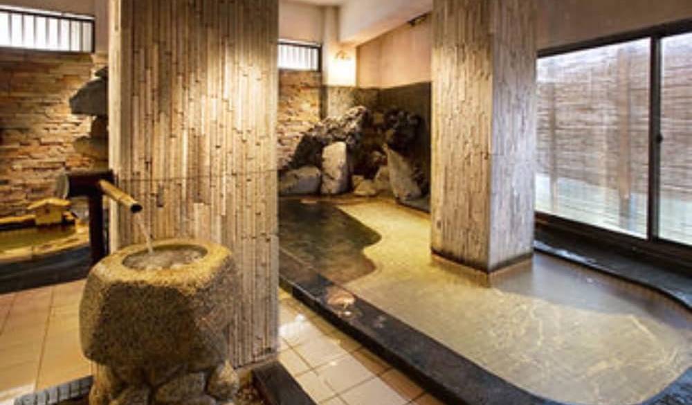 名湯をのんびり楽しむ
贅沢な朝 / 1