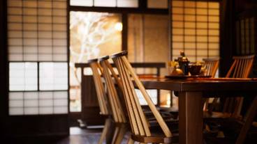 客室内のダイニングエリア / 12