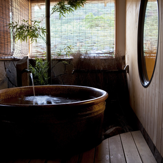 城崎温泉 喧噪の隠れ家 月のしずく(キノサキオンセン ケンソウノカクレガ ツキノシズク) / 4