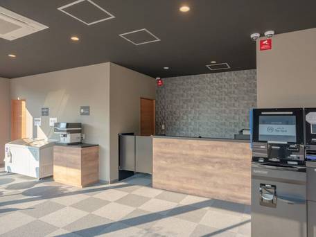 HOTEL R9 The Yard 成田空港西 / 2