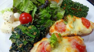 食事・飲み物 / 2