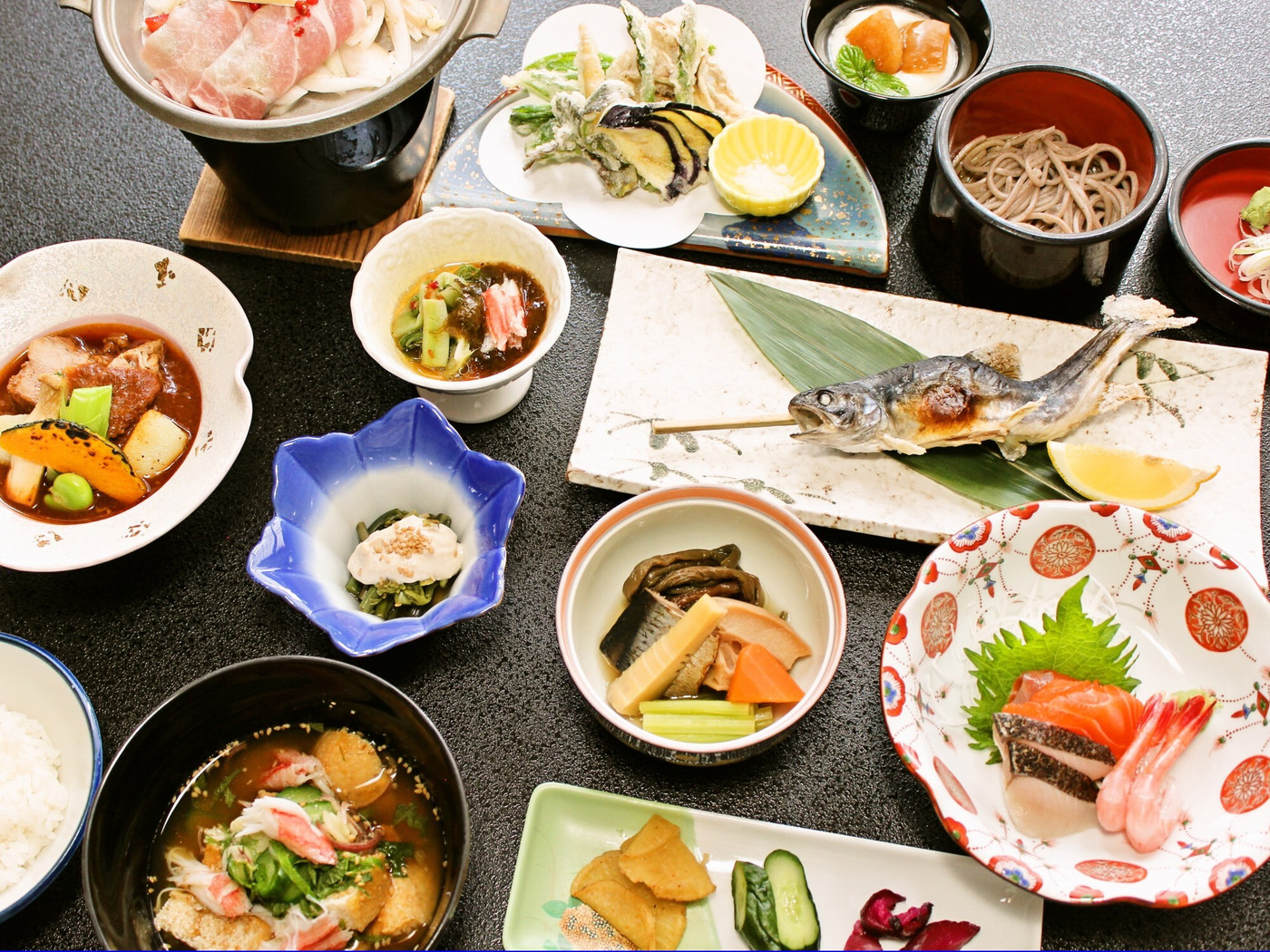 源泉掛け流し温泉♪地元食材にこだわった料理が自慢の和風旅館4093344