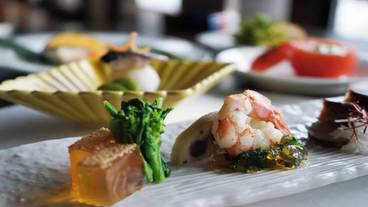 食事・飲み物 / 2