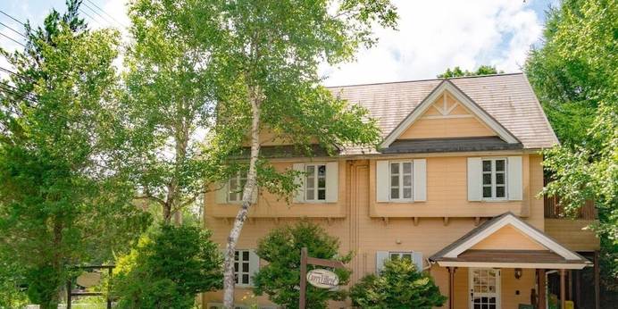 ゲストハウス カーリーヴィレッジ（山梨県 ペンション） / 1