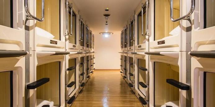 新宿区役所前カプセルホテル（東京都 カプセルホテル） / 1