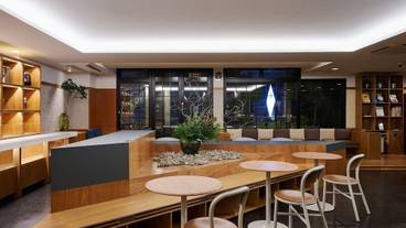 ロビーラウンジ / 6