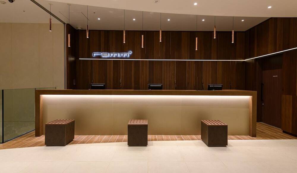 銀座通りから少し入った
ホテルへチェックイン / 3