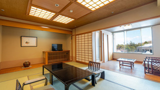 和室 (10畳) (喫煙室)