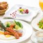 【楽天スーパーSALE】【23時in迄OK】焼きたてパンと選べるメインディッシュ☆朝食付 | 軽井沢ホテル ロンギングハウス