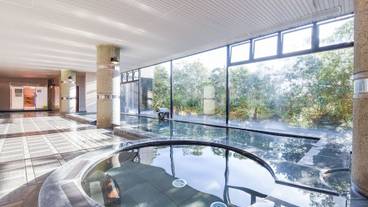 屋内スパ浴槽 / 2