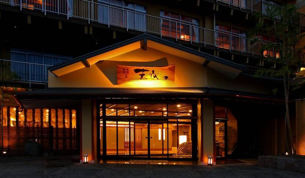 和情緒溢れる旅館で
チェックイン / 5