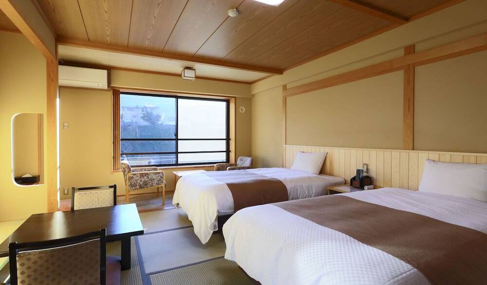 スーペリア和モダンツイン / 1