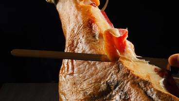 食事・飲み物 / 3