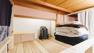 和風ロフトベッドルーム 4人部屋 禁煙 (4人向けドミトリーを4名料金で貸切利用)